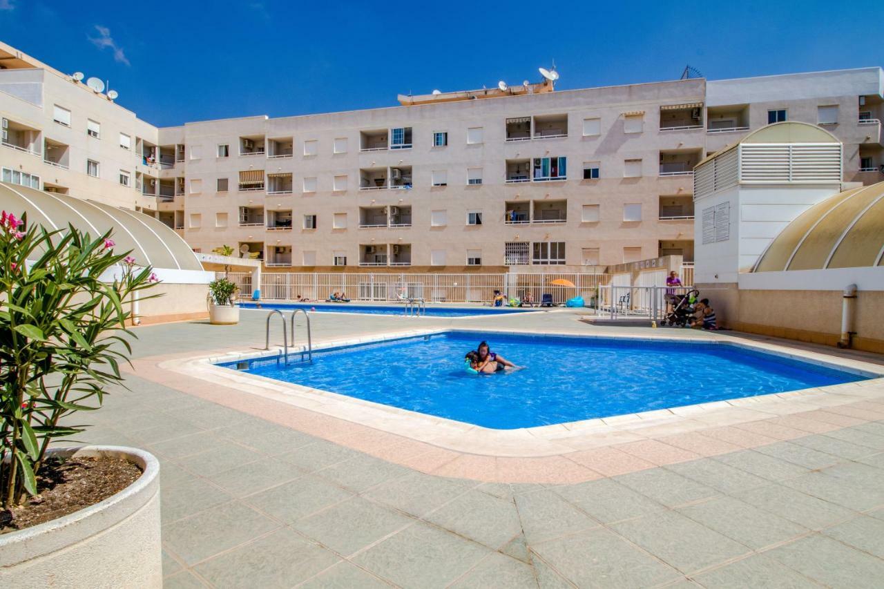Tomillo Apartment *